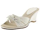 Buy discounted Nickels Soft - Aloha (White Nappa) - Women's online.