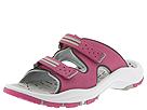 Quark - Tide (Hot Pink) - Women's,Quark,Women's:Women's Casual:Casual Sandals:Casual Sandals - Comfort