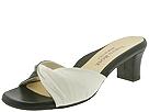 Buy Taryn Rose - Mariel (Black/Bone Nappa) - Women's, Taryn Rose online.