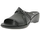 Clarks - Garland (Black) - Women's,Clarks,Women's:Women's Casual:Casual Sandals:Casual Sandals - Slides/Mules