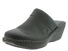 Born - Post (Black) - Women's,Born,Women's:Women's Casual:Clogs:Clogs - Comfort