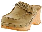 On Your Feet - Cargo (Camel) - Women's,On Your Feet,Women's:Women's Casual:Casual Flats:Casual Flats - Clogs