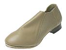 Leo's - Slip-On Jazz Tap Shoe (Suntan) - Women's