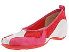 Espace - Orenok (Rouge) - Women's,Espace,Women's:Women's Casual:Casual Flats:Casual Flats - Comfort