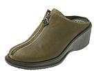 Donald J Pliner - Hush (Tan Distress Suede) - Women's,Donald J Pliner,Women's:Women's Casual:Clogs:Clogs - Comfort