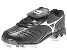 Buy discounted Mizuno - 9-Spike&trade; Franchise Low G3 (Black/Silver) - Men's online.