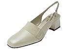 Buy discounted Trotters - Barbara (White Pearl) - Women's online.