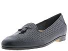 Buy discounted Trotters - Lindsay (Navy) - Women's online.