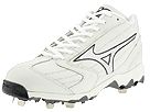 Buy discounted Mizuno - 9-Spike Classic Mid G4 (White/Silver) - Men's online.