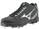 Buy discounted Mizuno - 9-Spike Vintage Mid G4 (Black/Silver) - Men's online.