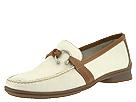 Bass - Venice (Winter White/Rootbeer) - Women's,Bass,Women's:Women's Casual:Casual Flats:Casual Flats - Loafers