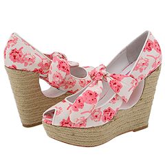 betsey johnson pink wedding shoe