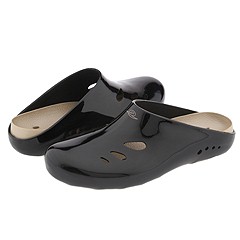 Easy Spirit - Poolparty (Black Multi) - Footwear