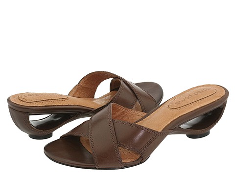 Corso Como - Yippy (Dark Brown Calf) - Footwear