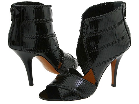 Givenchy - 593951 (Black Goat) - Footwear