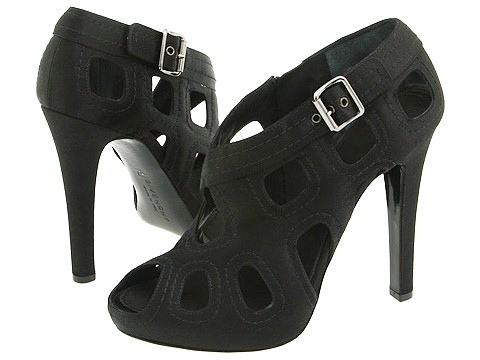Givenchy - 593962 (Black Satin) - Footwear