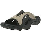 Oakley - Smoke (Tan/Black) - Men's,Oakley,Men's:Men's Casual:Casual Sandals:Casual Sandals - Slides