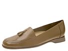 Trotters - Joyce (Taupe Soft Kid) - Women's,Trotters,Women's:Women's Casual:Loafers:Loafers - Tassel