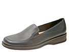 Trotters - Chris (Navy Leather) - Women's,Trotters,Women's:Women's Casual:Loafers:Loafers - Comfort