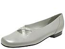 Trotters - Maggie (Silver) - Women's,Trotters,Women's:Women's Casual:Casual Flats:Casual Flats - Mary-Janes