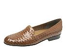Naturalizer - Empire (Saddle Tan) - Women's,Naturalizer,Women's:Women's Casual:Casual Flats:Casual Flats - Loafers