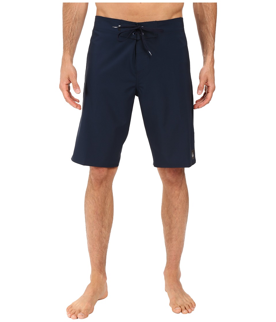 Quiksilver Everyday Kaimana Stretch 21 Boardshorts (Navy Blazer) Men