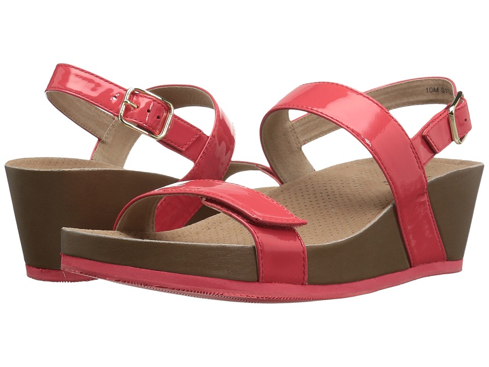 SoftWalk Hart (Coral) Women