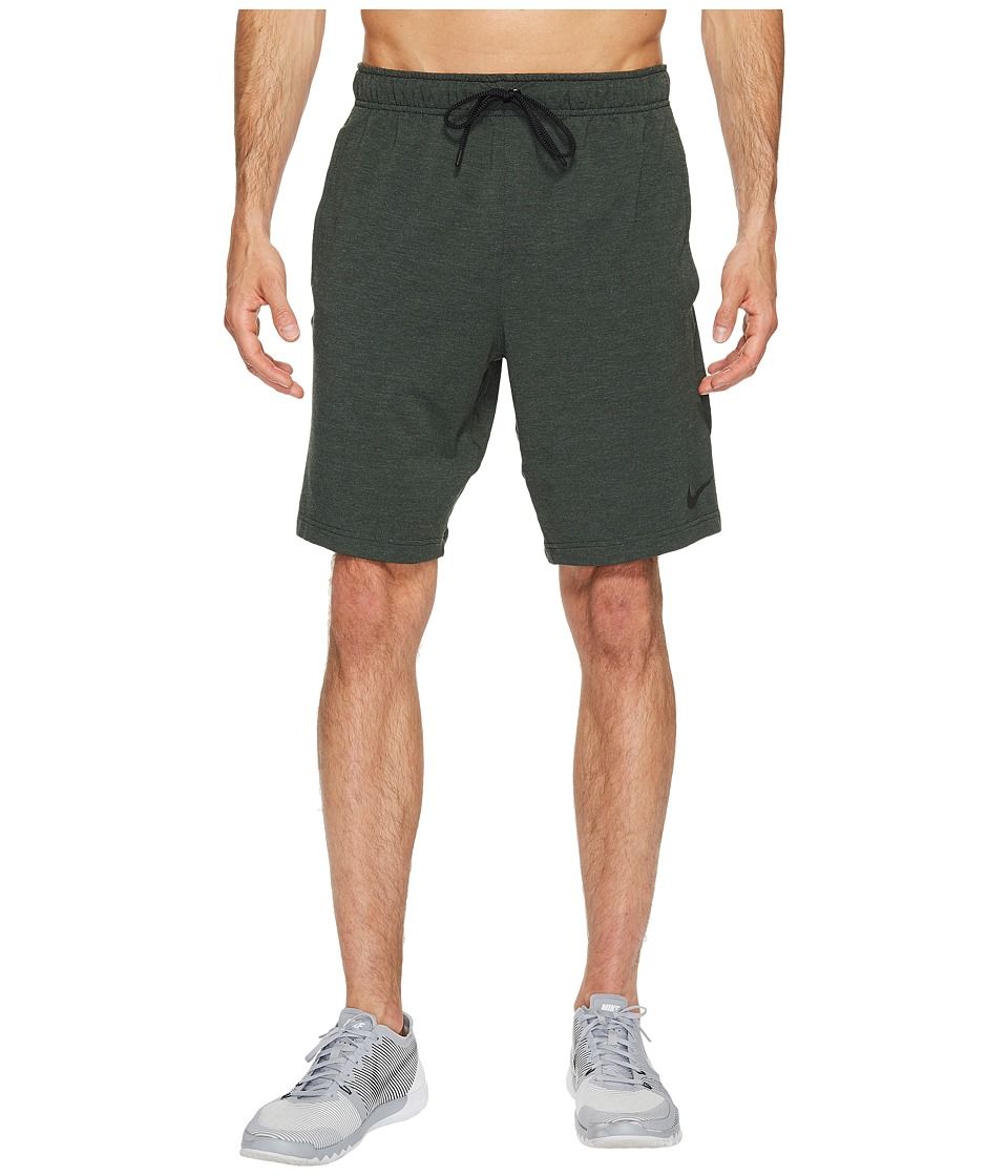 Nike Dri-FITtm Fleece Training 8 Short (Outdoor Green/Black) Men