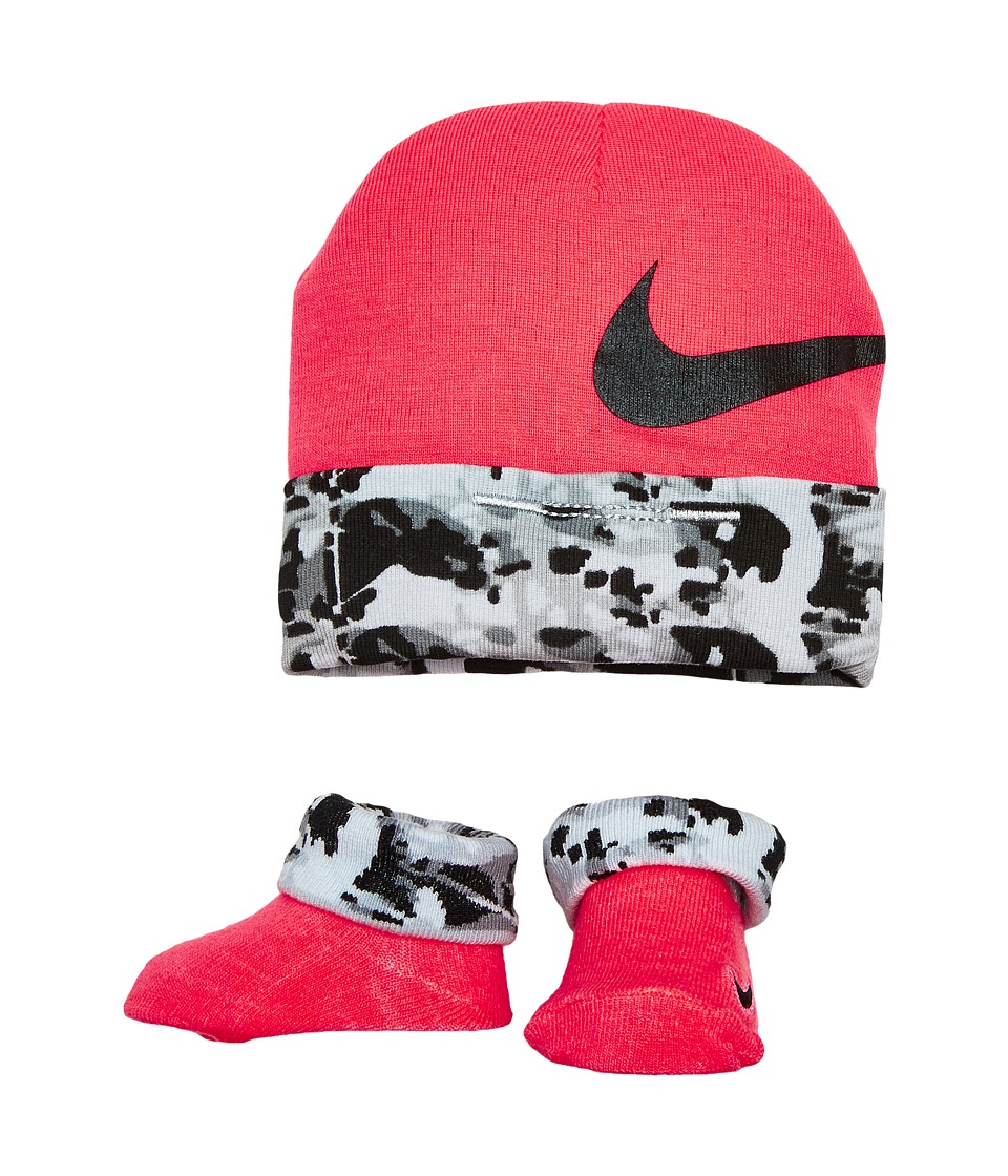 Nike Kids 2-Pair Pack Daytrip Hat Bootie (Infant) (Racer Pink) Girls Shoes