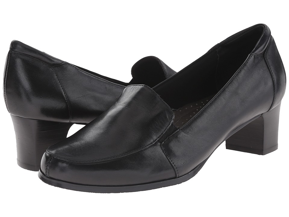 Trotters - Gloria (Black Leather) Women's Slip on  Shoes