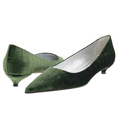 Isaac Mizrahi Versus    Manolo Likes!  Click!