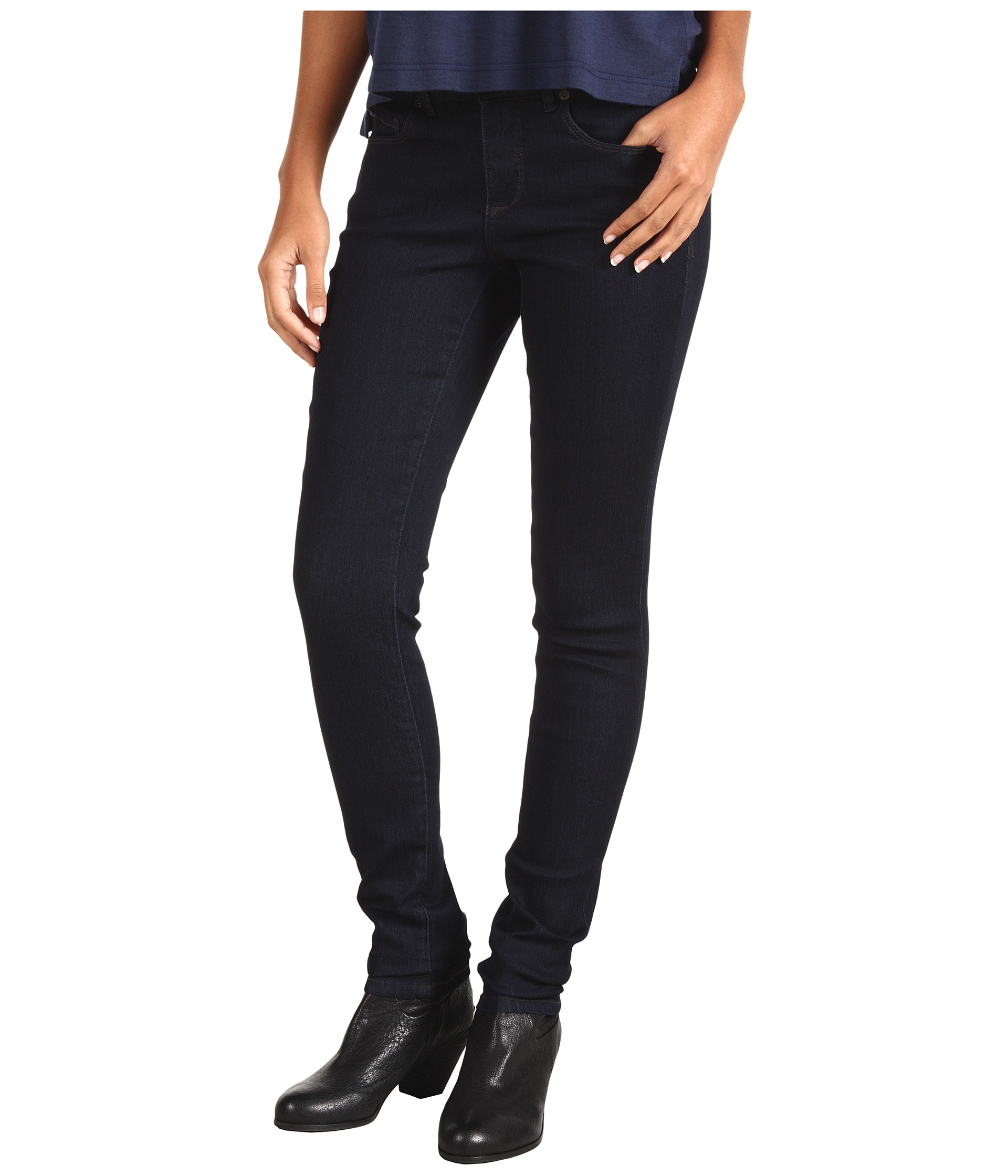 Calvin Klein Jeans Powerstretch Curvy Skinny Denim in Rinse at Zappos.com