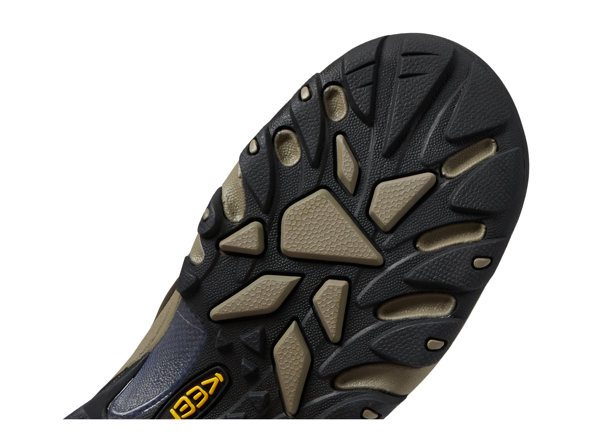 keen targhee ll mid