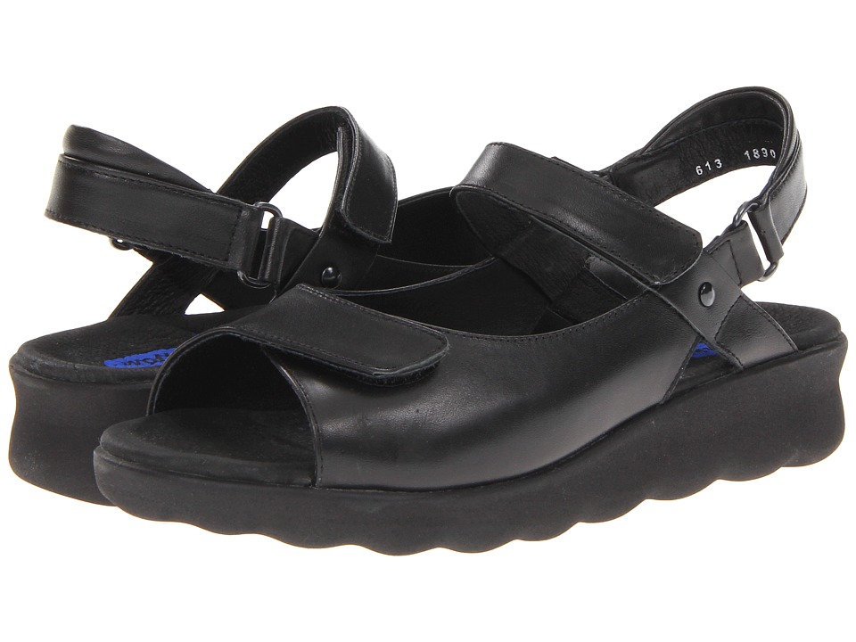 Wolky Pichu (Black Leather) Sandals