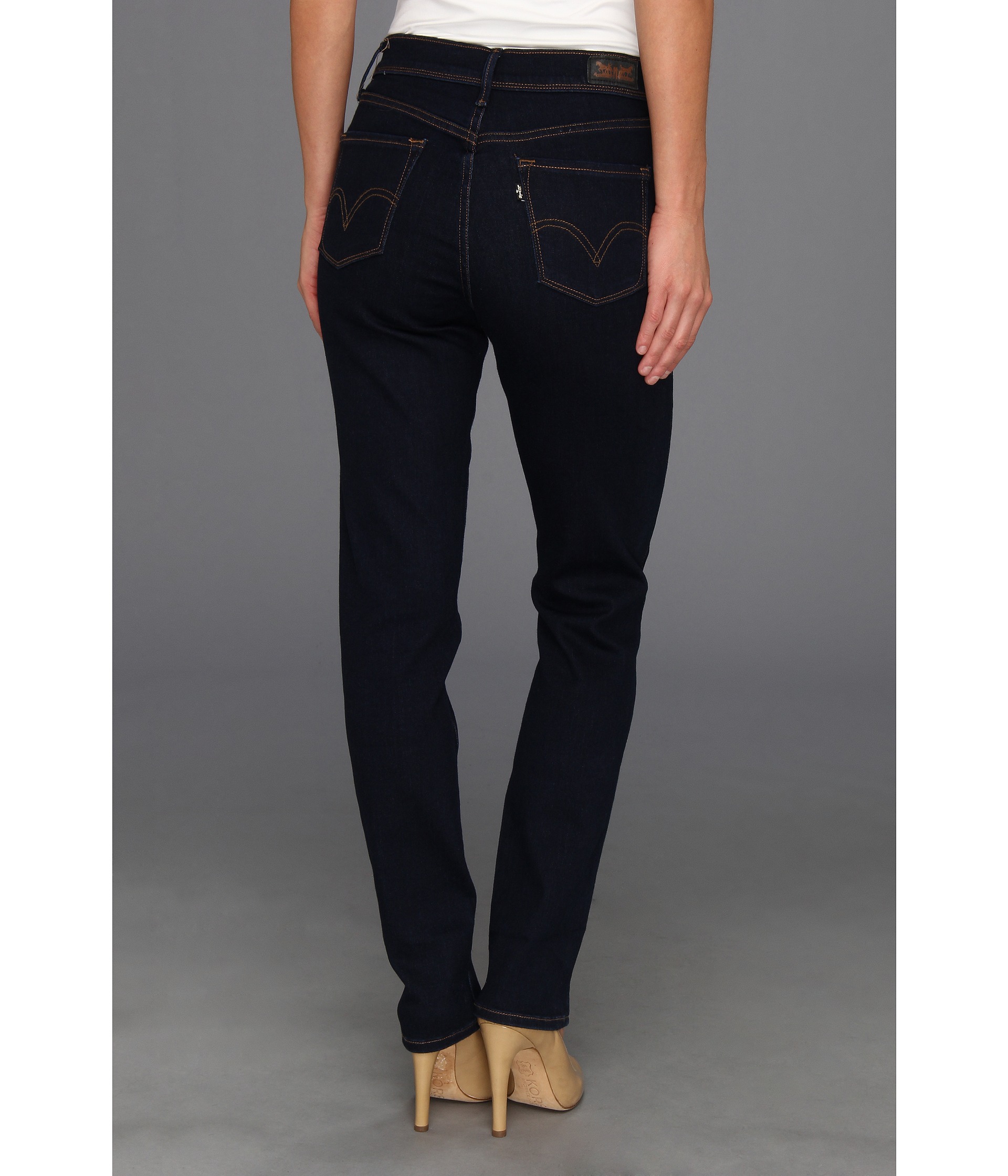 levi's slimming skinny jean