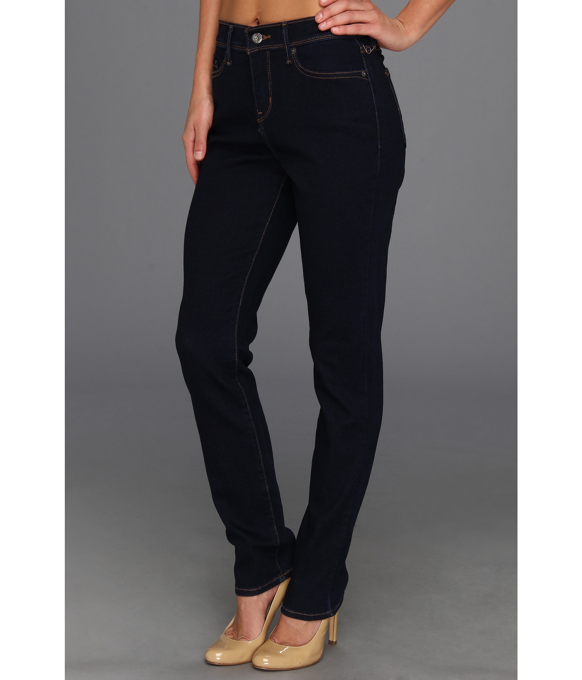 levi's slimming skinny jean