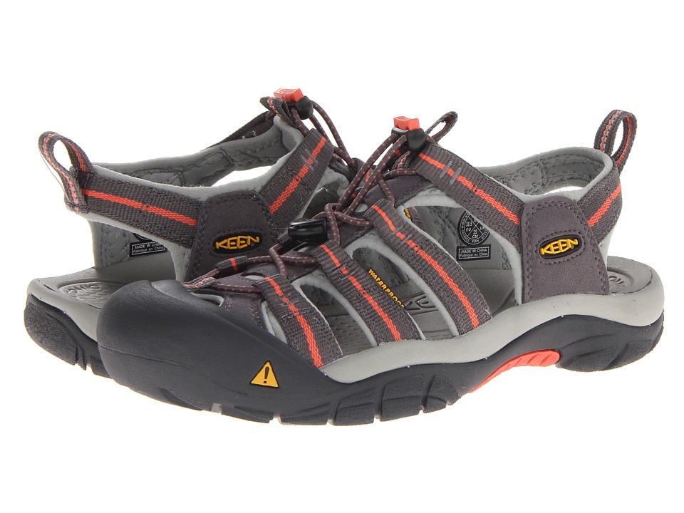 Keen Newport H2 (Magnet/Hot Coral) Women's Shoes