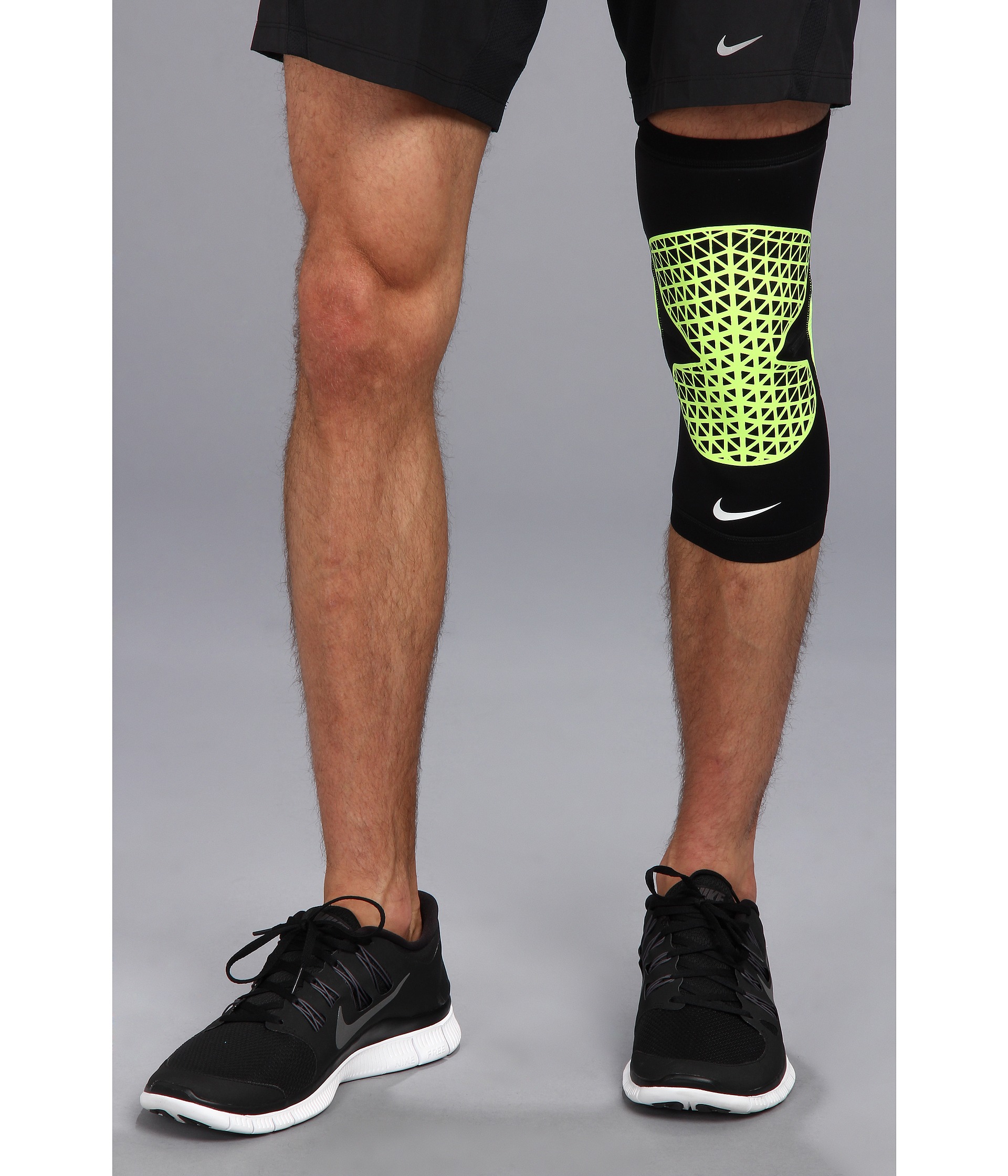 best nike shoes for knee support