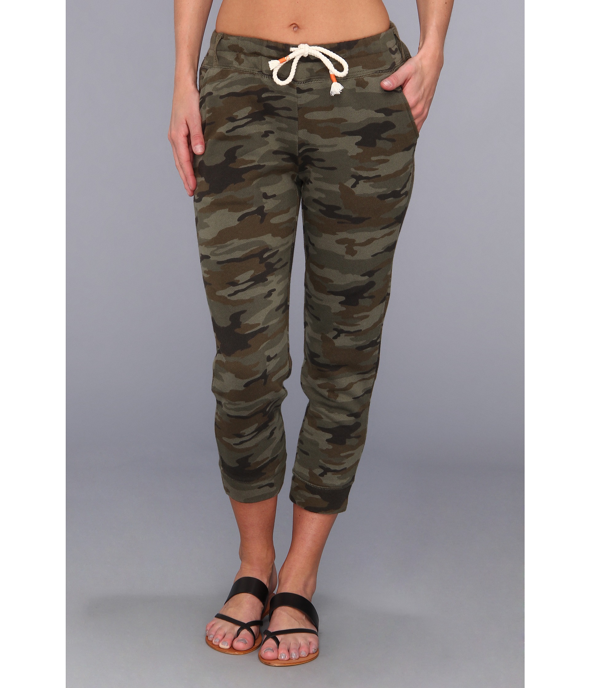 Lucky Brand Camo Cropped Skinny Pant Green Multi