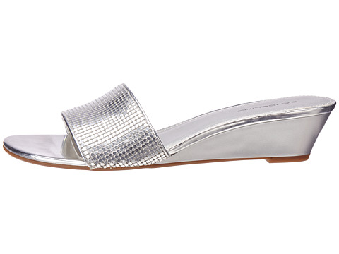 bandolino gold wedges