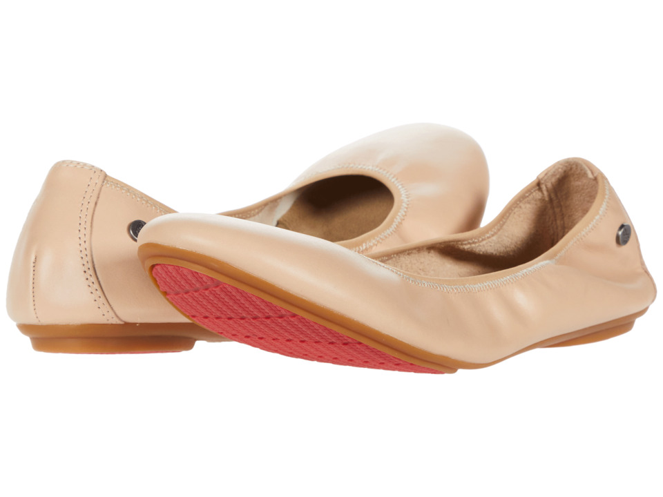 Hush Puppies Chaste Ballet (Nude Leather) Flats