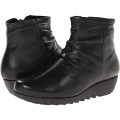 Munro riley boot top