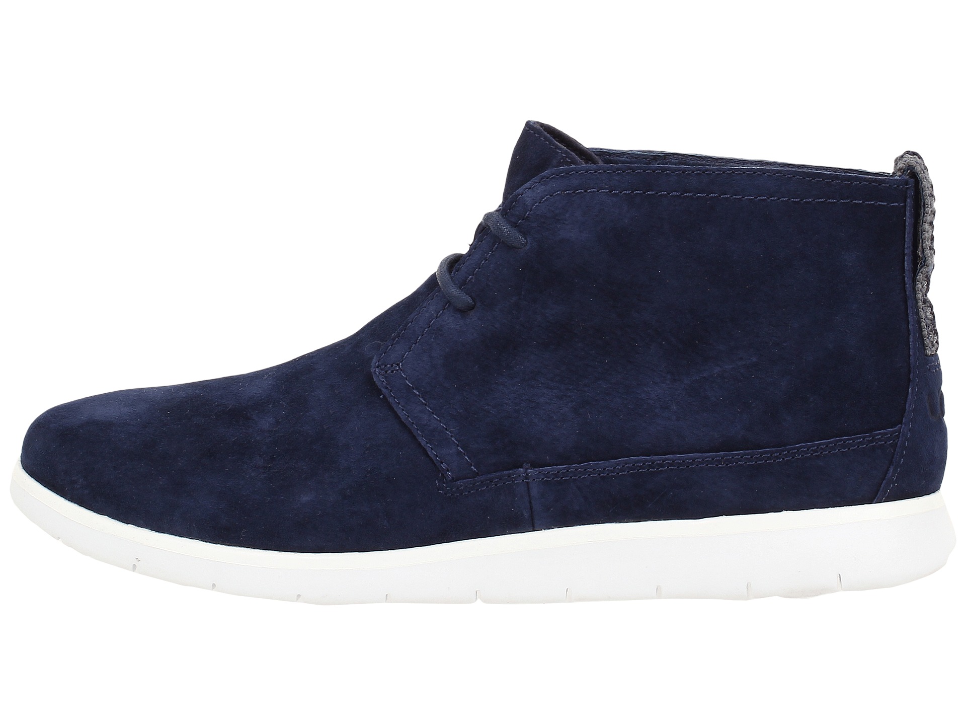 ugg freamon chestnut