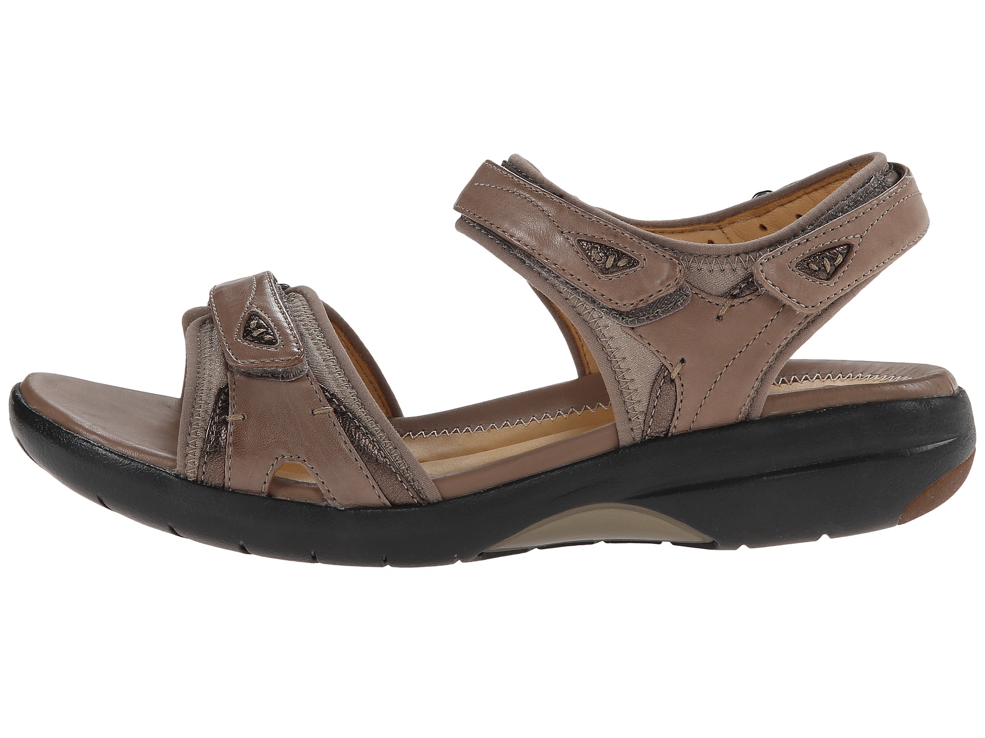 zappos clarks booties