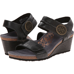Aetrex arielle hot sale
