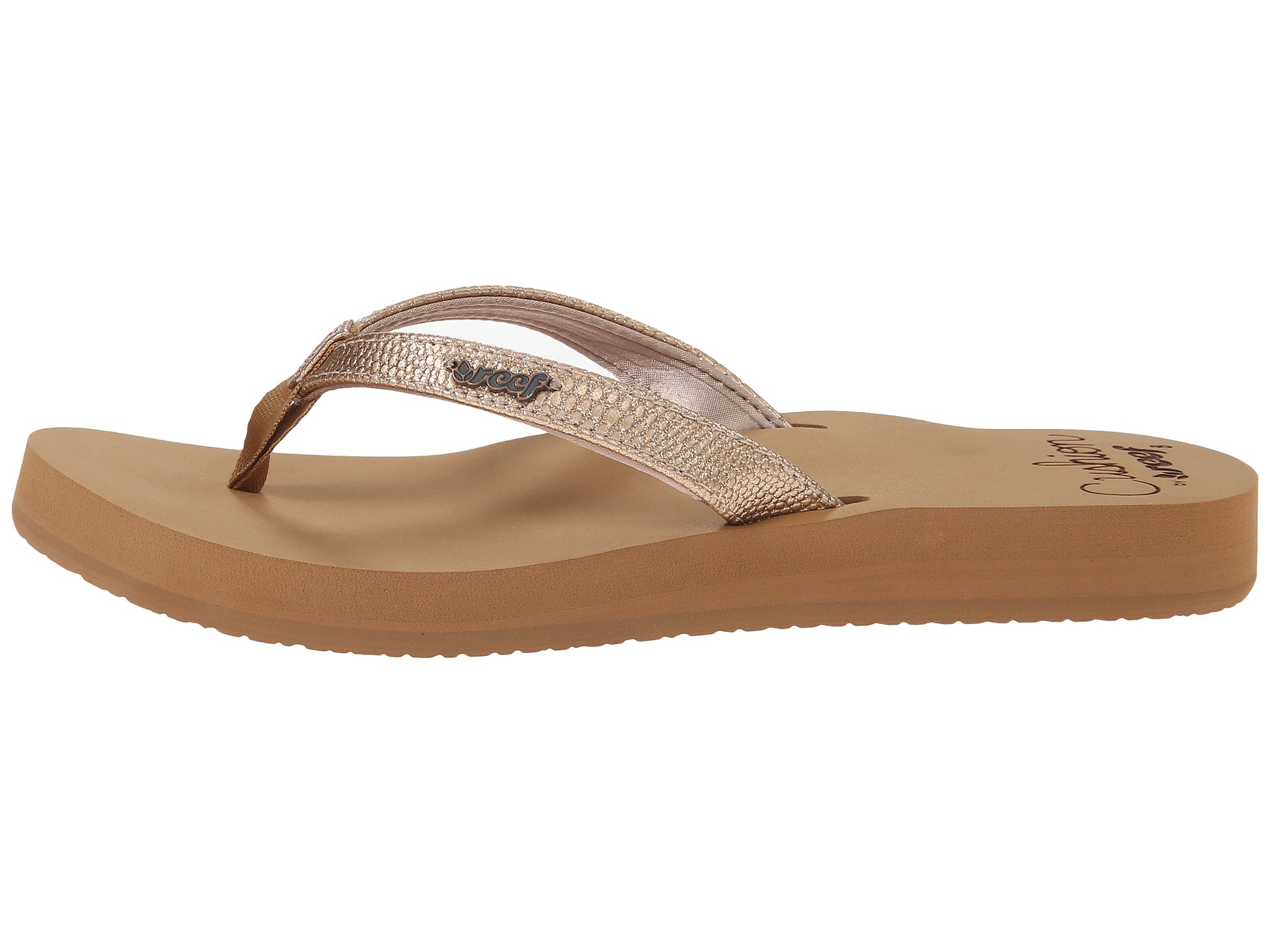 reef star cushion almond