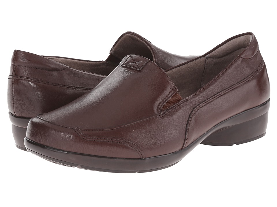 Naturalizer Channing (Bridal Brown Leather) Slip-On Shoes