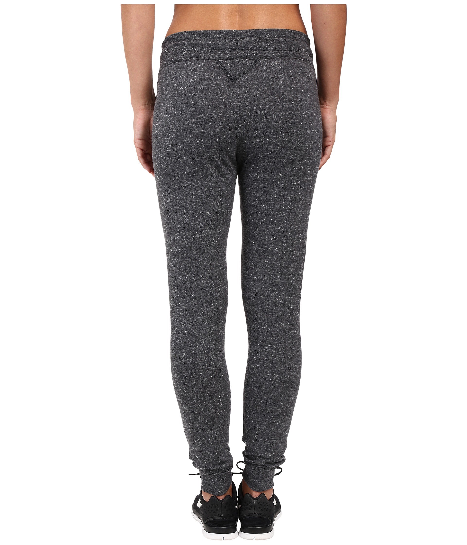 womens white nike sweatpants