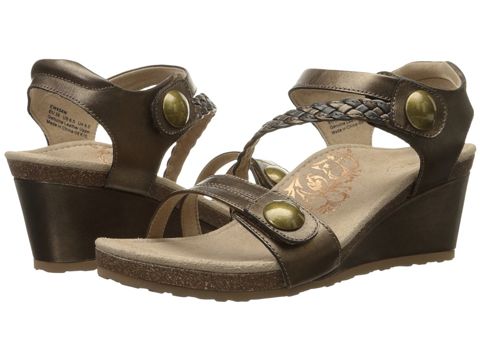 Aetrex Naya Wedge Sandal (Bronze) Wedges