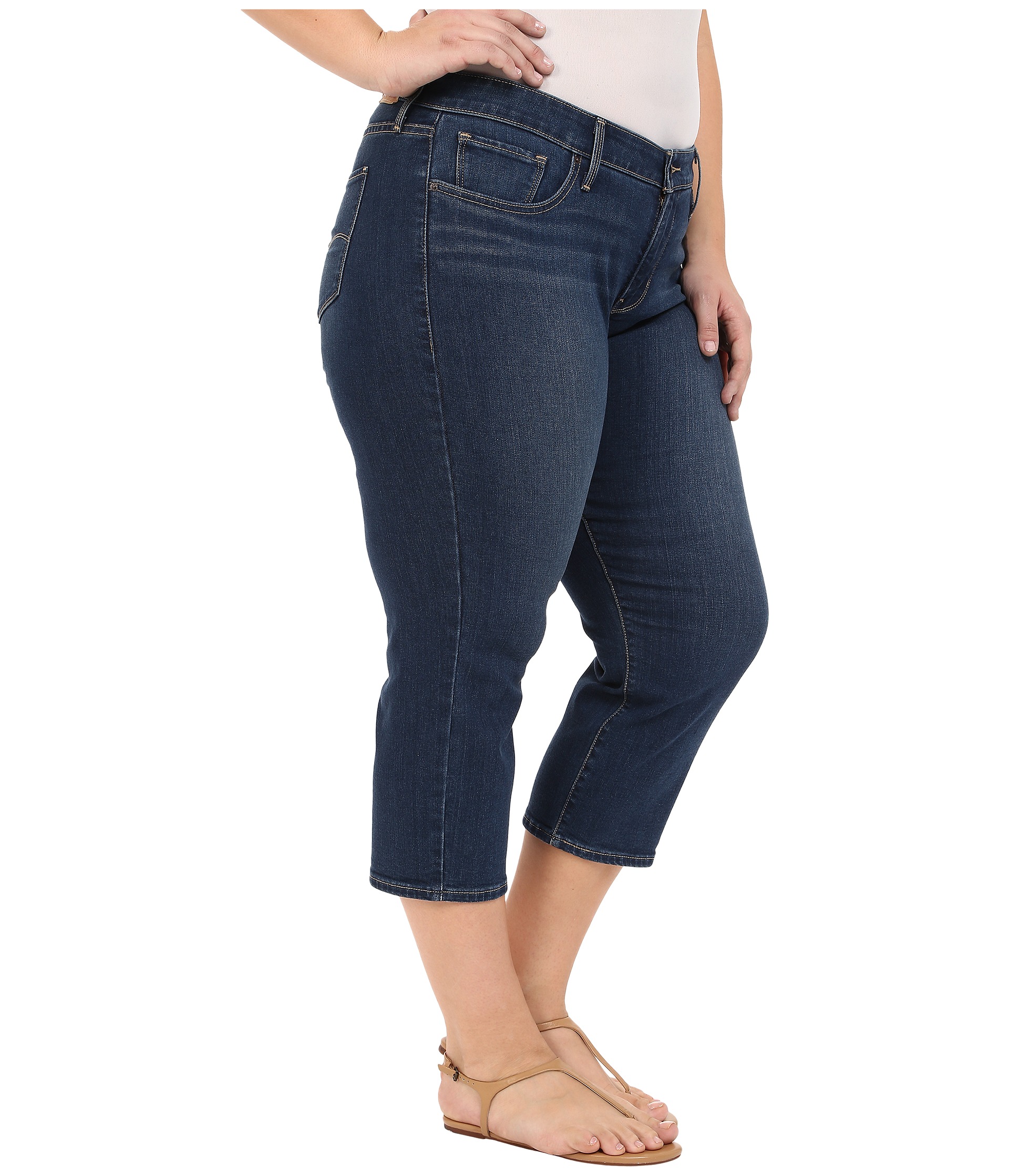 levi capri jeans plus size